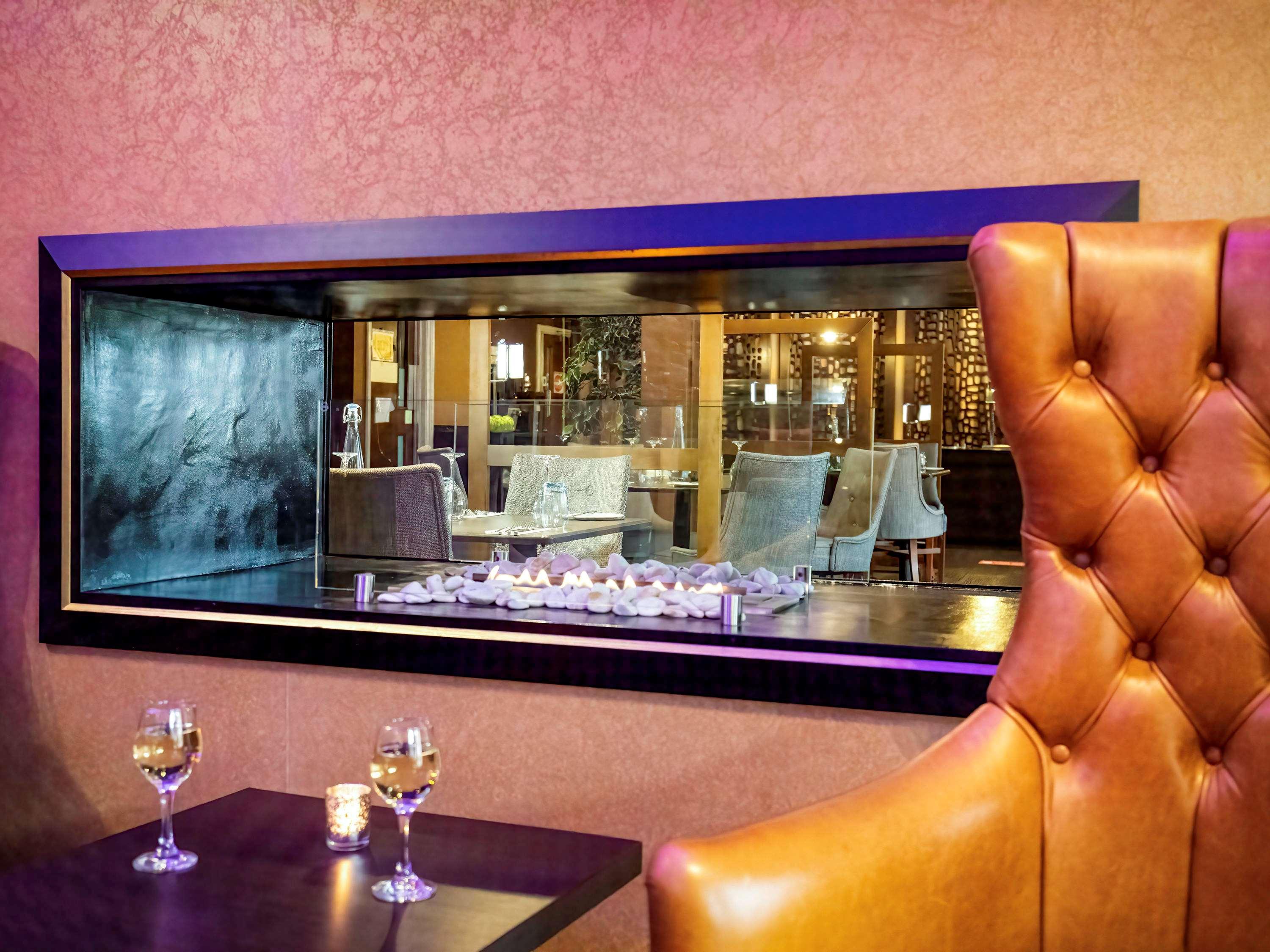 Mercure Milton Keynes Hotel Bagian luar foto