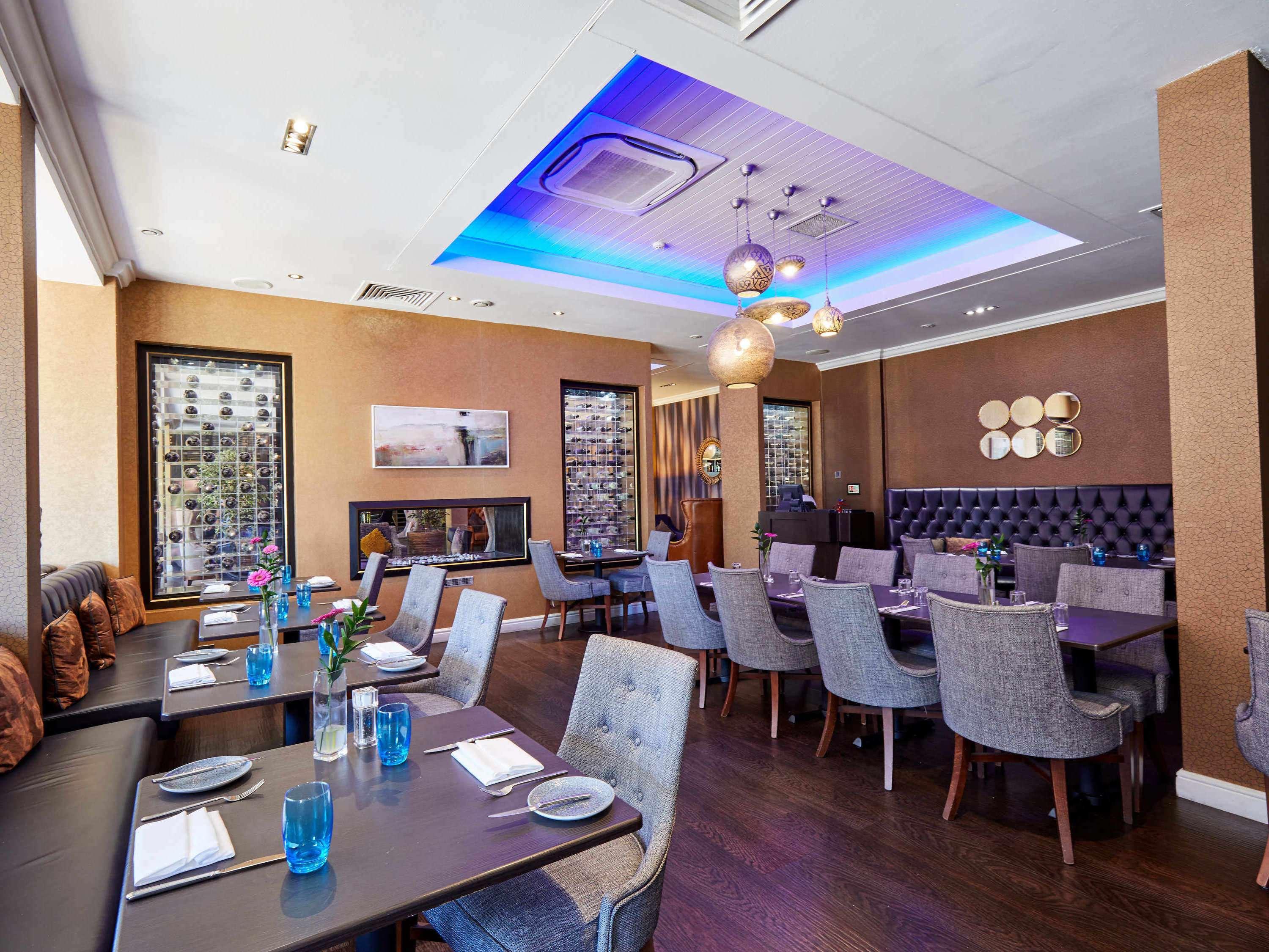 Mercure Milton Keynes Hotel Bagian luar foto