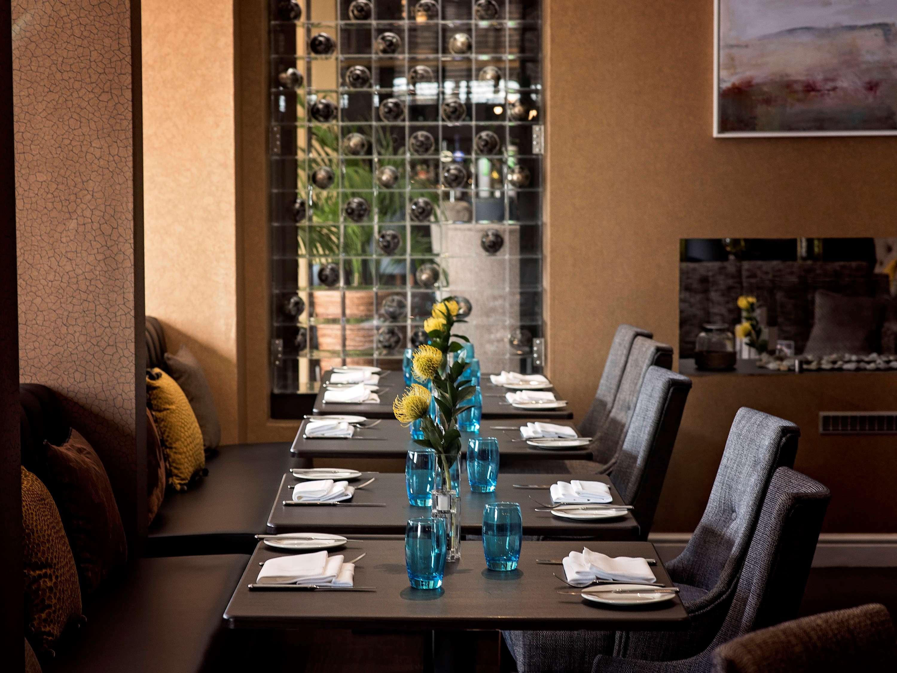 Mercure Milton Keynes Hotel Bagian luar foto