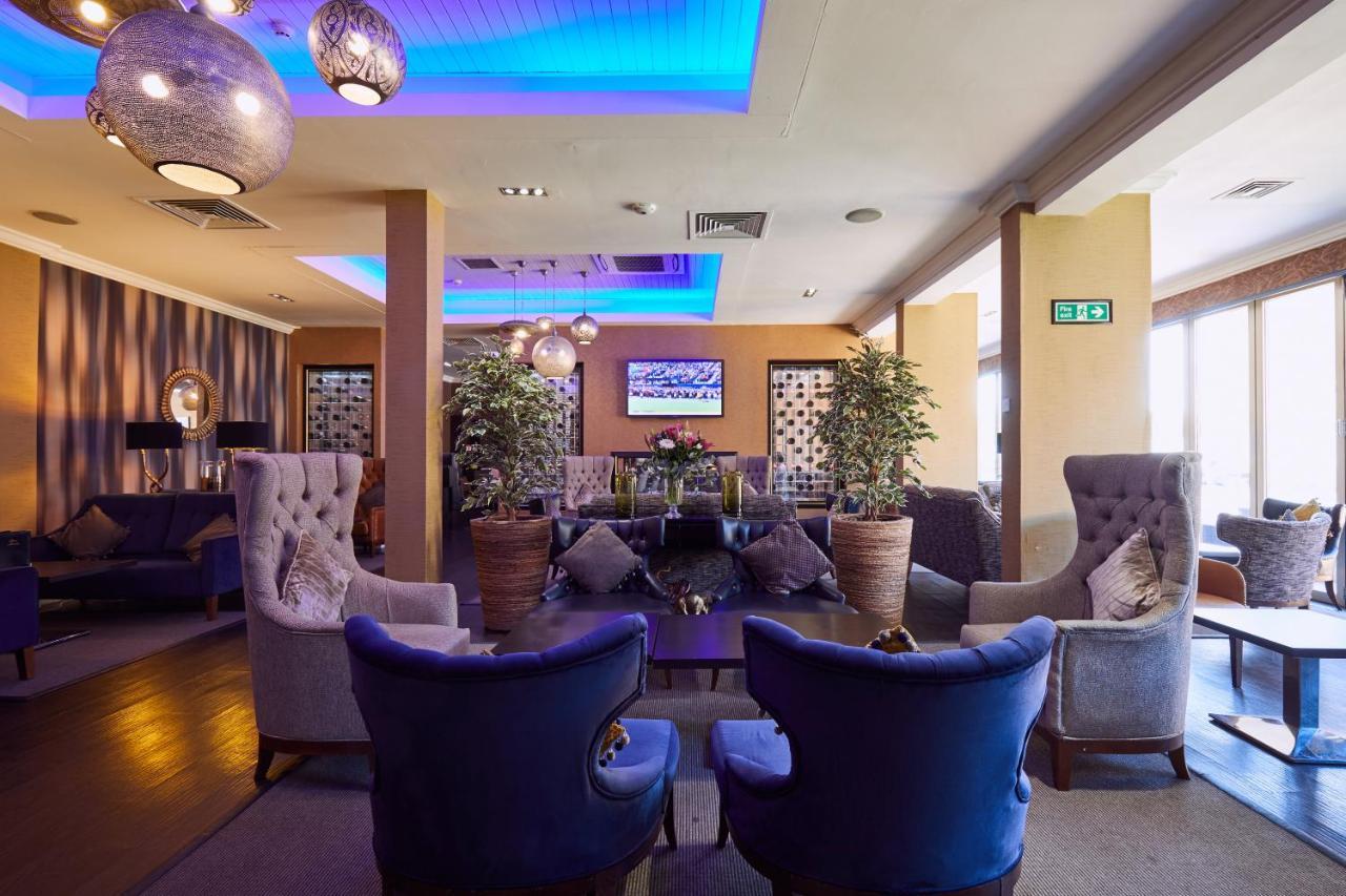 Mercure Milton Keynes Hotel Bagian luar foto